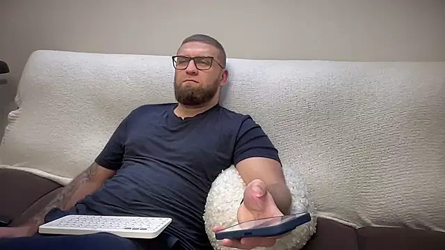 Bear bear  online show from 23, 12, 2024