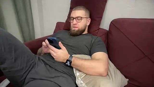 Bear bear  online show from 6, 2, 2025