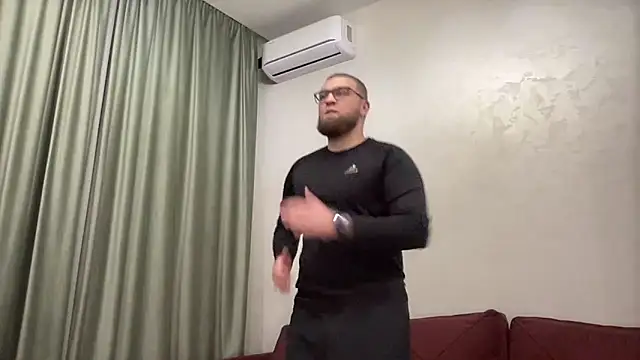 Bear bear  online show from 10, 2, 2025