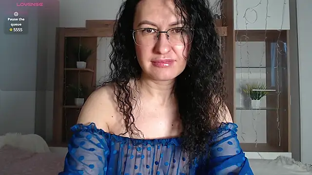 Frederica  online show from 30, 1, 2025