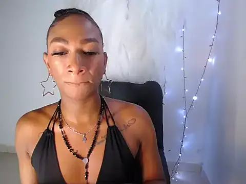 Snapshot of samy_doll chatting on 5, 4, 2026 samy doll online show from 5, 4, 2026