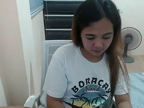 xTheLastVIRGINx online show from 25, 2, 2026