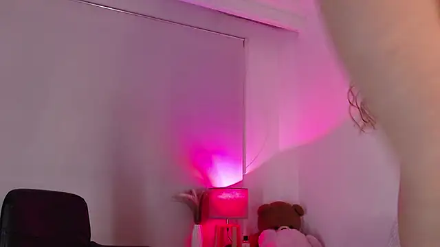 Snapshot of Coffee_Dreams chatting on 2, 12, 2025 Coffee Dreams online show from 2, 12, 2025