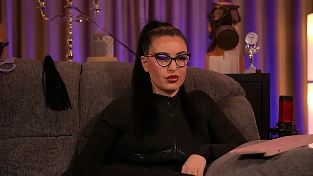 Snapshot of kelly_kent chatting on 16, 2, 2025 kelly kent online show from 16, 2, 2025