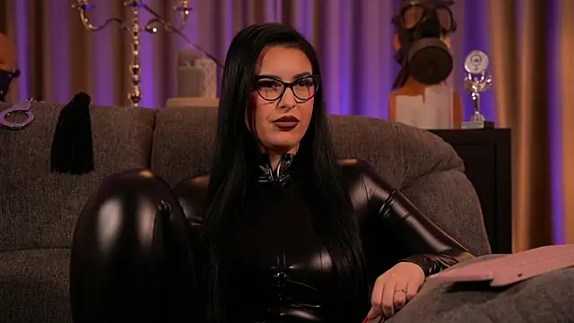 Snapshot of kelly_kent chatting on 22, 2, 2025 kelly kent online show from 22, 2, 2025