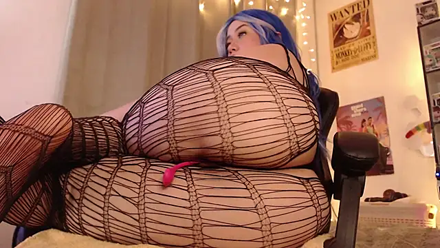 Emmy Ruiz online show from 1, 2, 2026