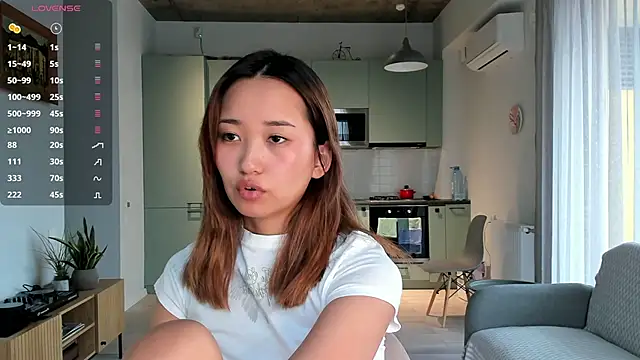 julias tapes online show from 20, 12, 2024