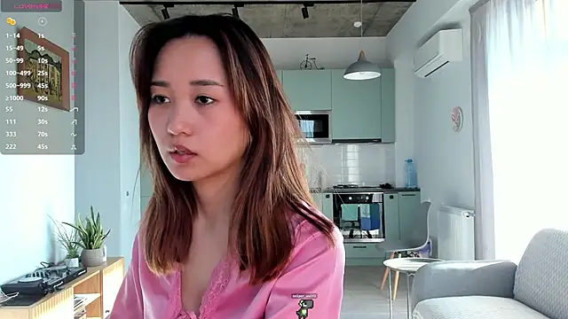 julias tapes online show from 22, 12, 2024