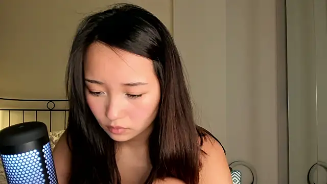 julias tapes online show from 12, 2, 2025