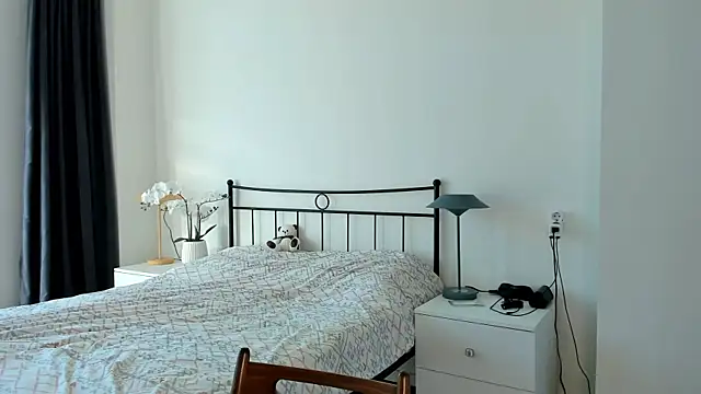 julias tapes online show from 7, 3, 2025