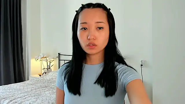 julias tapes online show from 17, 3, 2025