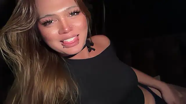 Snapshot of Claire_Brooke chatting on 14, 3, 2026 Claire Brooke online show from 14, 3, 2026