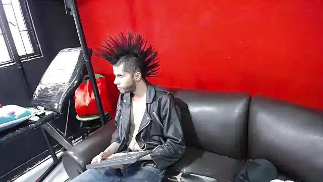 Snapshot of Master_rudeboy chatting on 13, 4, 2026 Master rudeboy online show from 13, 4, 2026