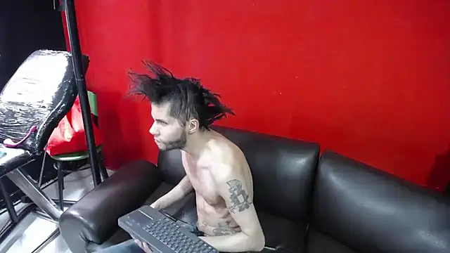 Snapshot of Master_rudeboy chatting on 14, 4, 2026 Master rudeboy online show from 14, 4, 2026