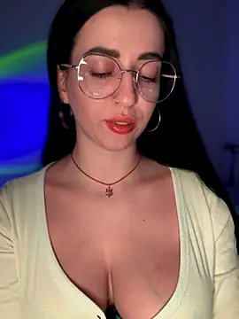 Emylia online show from 21, 12, 2025