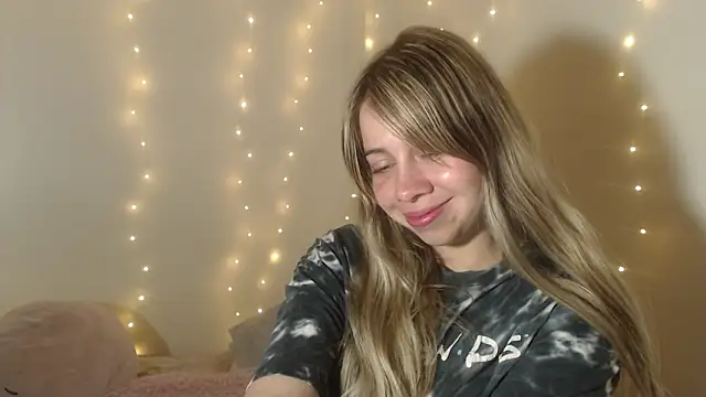 SweetSofty online show from 18, 3, 2026