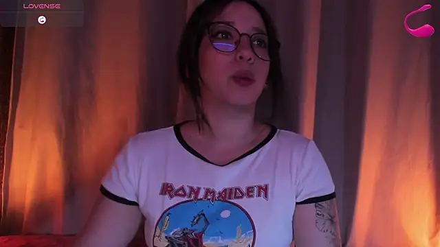 Apartment28 online show from 17, 5, 2026