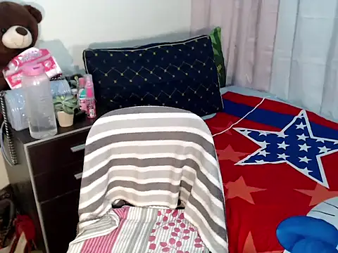 Snapshot of imyours-chenxx chatting on 11, 4, 2026 imyours-chenxx online show from 11, 4, 2026