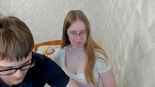 Snapshot of Tommy_and_Katie chatting on 5, 12, 2024 Tommy and Katie online show from 5, 12, 2024