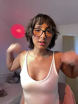 aurora xoxo online show from 8, 3, 2026