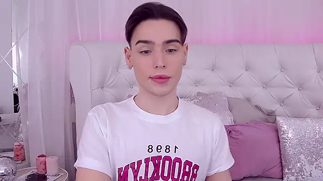 Snapshot of RobbyCharming chatting on 19, 1, 2025 RobbyCharming online show from 19, 1, 2025