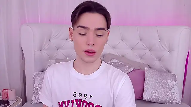 Snapshot of RobbyCharming chatting on 20, 1, 2025 RobbyCharming online show from 20, 1, 2025