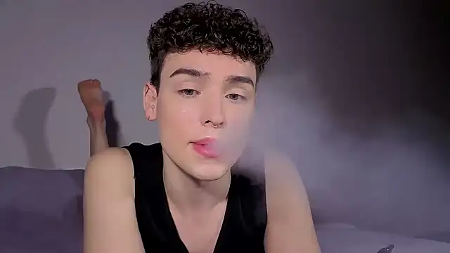 Snapshot of RobbyCharming chatting on 19, 9, 2025 RobbyCharming online show from 19, 9, 2025