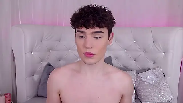 Snapshot of RobbyCharming chatting on 24, 10, 2025 RobbyCharming online show from 24, 10, 2025