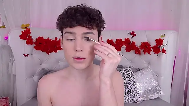 Snapshot of RobbyCharming chatting on 26, 10, 2025 RobbyCharming online show from 26, 10, 2025