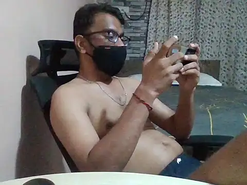 Snapshot of sexx4 chatting on 9, 4, 2026 sexx4 online show from 9, 4, 2026