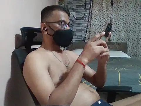Snapshot of sexx4 chatting on 5, 5, 2026 sexx4 online show from 5, 5, 2026
