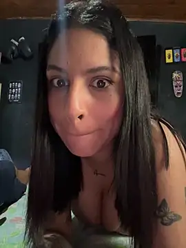 Snapshot of charlotte_stevenss_ chatting on 20, 12, 2025 charlotte stevenss online show from 20, 12, 2025