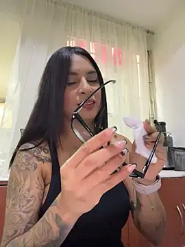 Snapshot of charlotte_stevenss_ chatting on 12, 1, 2026 charlotte stevenss online show from 12, 1, 2026