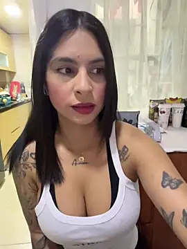 Snapshot of charlotte_stevenss_ chatting on 1, 2, 2026 charlotte stevenss online show from 1, 2, 2026