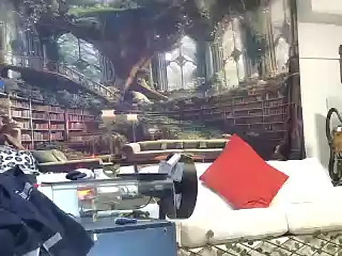 Snapshot of OSIRlS chatting on 2, 1, 2025 OSIRlS online show from 2, 1, 2025