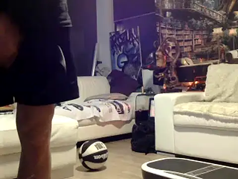 Snapshot of OSIRlS chatting on 18, 1, 2025 OSIRlS online show from 18, 1, 2025