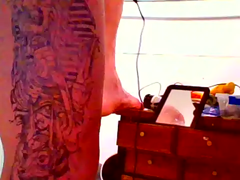 Snapshot of OSIRlS chatting on 25, 9, 2025 OSIRlS online show from 25, 9, 2025