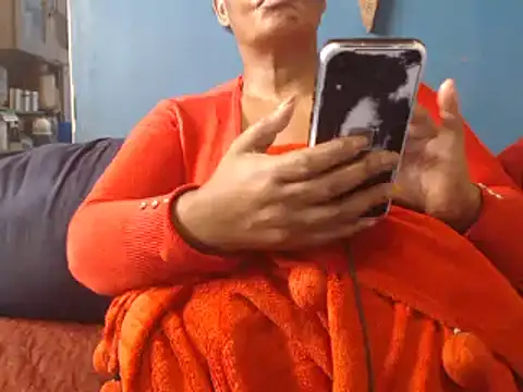 CUTEFIRMMELONSS online show from 22, 3, 2025