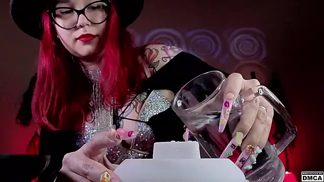 Amanita  Pantherina online show from 30, 1, 2025