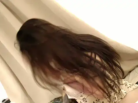 ehotlovea  online show from 6, 1, 2025