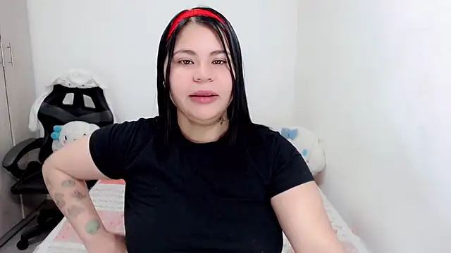 Youlittlepervertt  online show from 13, 9, 2025