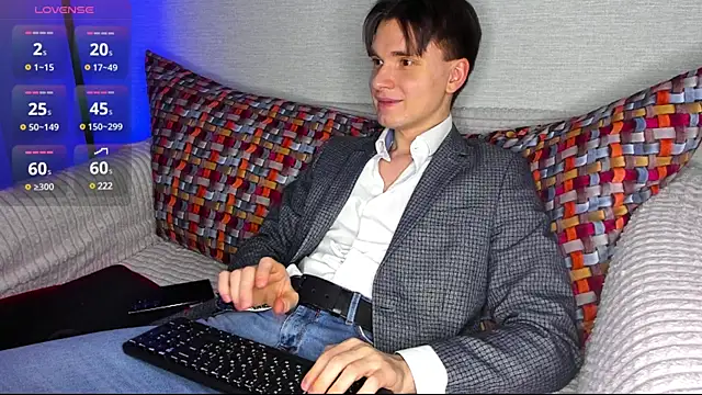 Snapshot of maxboy4 chatting on 20, 1, 2025 maxboy4 online show from 20, 1, 2025