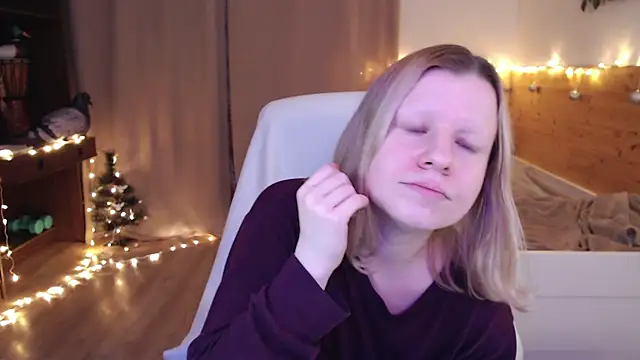 Snapshot of Exponent_5 chatting on 31, 12, 2024 Exponent 5 online show from 31, 12, 2024