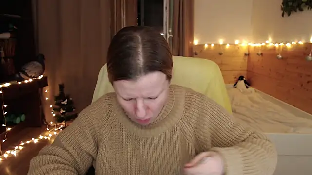 Snapshot of Exponent_5 chatting on 16, 2, 2025 Exponent 5 online show from 16, 2, 2025