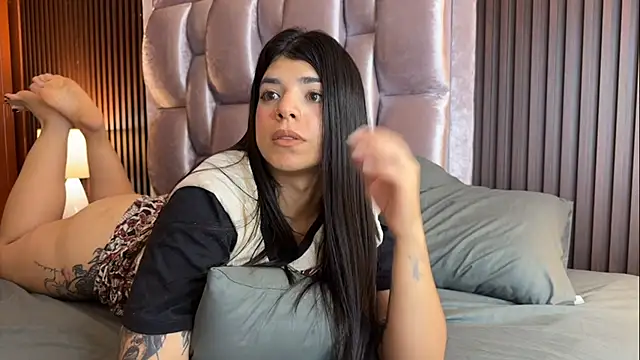 Snapshot of nurbanu_hatem chatting on 9, 4, 2026 nurbanu hatem online show from 9, 4, 2026