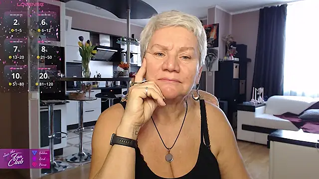 Snapshot of roxana_brooks chatting on 11, 3, 2026 roxana brooks online show from 11, 3, 2026