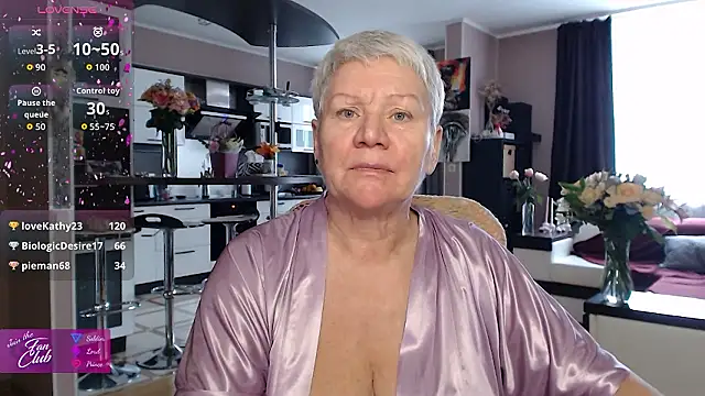 Snapshot of roxana_brooks chatting on 16, 3, 2026 roxana brooks online show from 16, 3, 2026