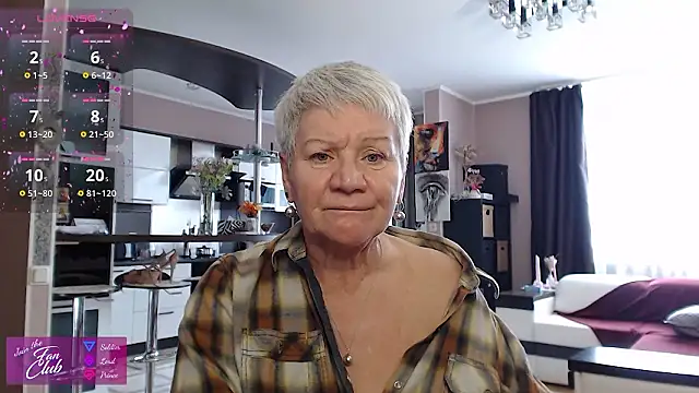 Snapshot of roxana_brooks chatting on 25, 3, 2026 roxana brooks online show from 25, 3, 2026