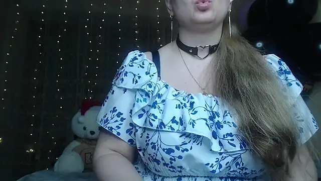 Snapshot of CumCpl chatting on 28, 4, 2026 CumCpl online show from 28, 4, 2026