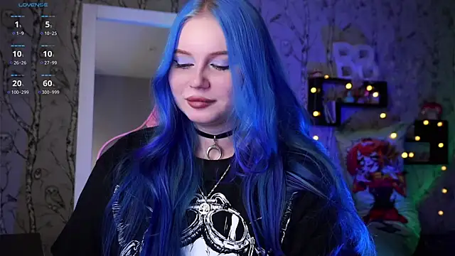 Moon Valkyrie online show from 2, 12, 2024